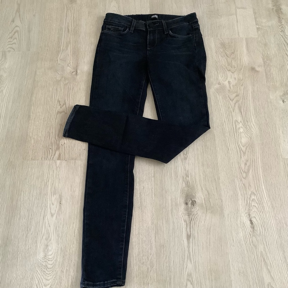 PAIGE Slim Skinny Jeans in Black Wash